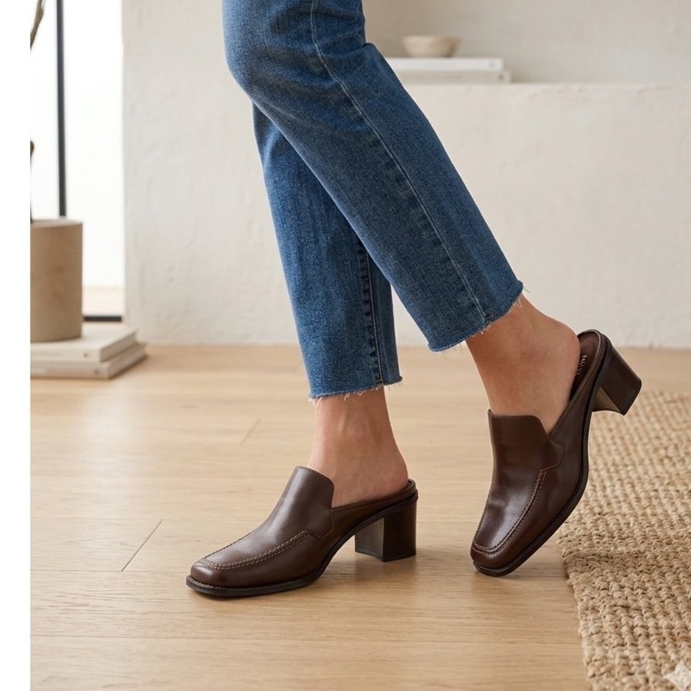 Bass Ceecee Brown Leather Square Toe Block Heel Mules 9.5M 621020A-206 Preppy